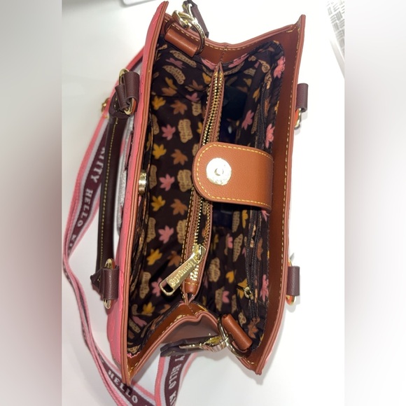 Hello kitty loungefly bag - Picture 2 of 3